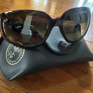 Ray-Ban Women's Dark Brown Sunglasses